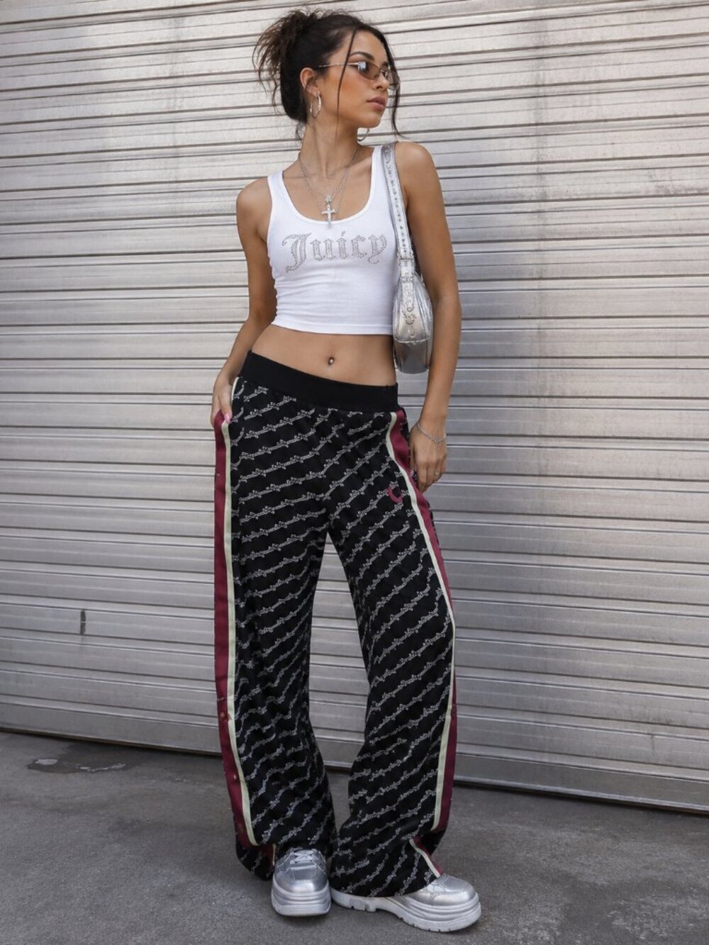 NWOT True Religion Women's Monogram Black Burgundy/Marron Track Pants Sz XL